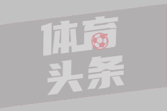 中国游客在印尼2分钟救回中暑老外